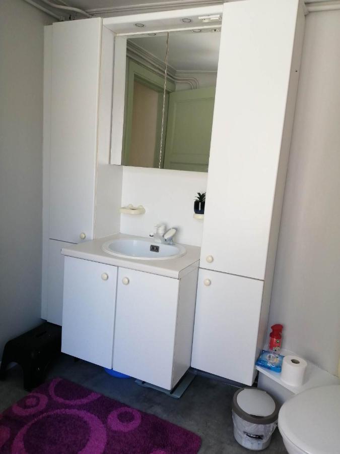 Simpele Slaapkamer Geraardsbergen Buitenkant foto